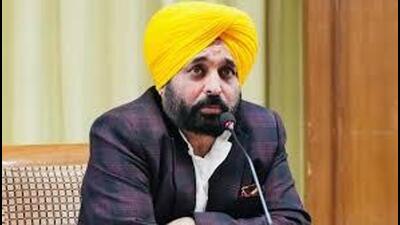 The protesters will hand over a memorandum of their demands to chief minister Bhagwant Mann and opposition leaders. (HT File) The protesters will hand over a memorandum of their demands to chief minister Bhagwant Mann and opposition leaders. (HT File)