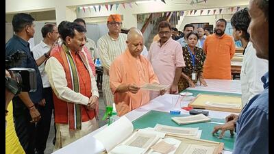Uttar Pradesh chief minister Yogi Adityanath inspecting SSU Varanasi on September 1. (HT photo) Uttar Pradesh chief minister Yogi Adityanath inspecting SSU Varanasi on September 1. (HT photo)