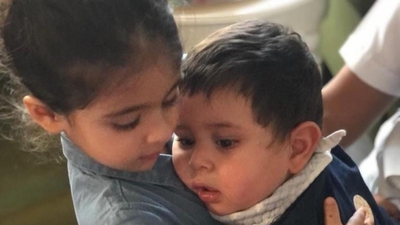 Inaaya hugs Jeh in this picture that was shared by Soha on Jeh's 3rd birthday. 