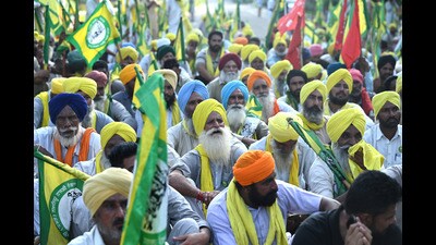 Farmers protesting at Matka Chowk in Chandigarh on Monday. (Ravi Kumar/JHT) Farmers protesting at Matka Chowk in Chandigarh on Monday. (Ravi Kumar/JHT)