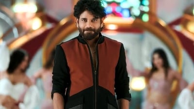 This is Nagarjuna's 6th consecutive time as the host of Bigg Boss Telugu. This is Nagarjuna's 6th consecutive time as the host of Bigg Boss Telugu.