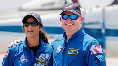 FILE PHOTO: FILE PHOTO: NASA astronauts Butch Wilmore and Suni Williams pose ahead of the launch of Boeing's Starliner-1 Crew Flight Test (CFT), in Cape Canaveral, Florida, U.S., April 25, 2024. REUTERS/Joe Skipper/File Photo/File Photo (REUTERS)