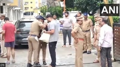 Chennai cops raided students' flats and recovered 500 grams of ganja. (X/@ANI) Chennai cops raided students' flats and recovered 500 grams of ganja. (X/@ANI)