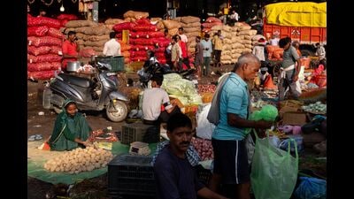 Whereas another leafy green, fenugreek (methi), was selling for ₹110 per bunch the same day. (HT PHOTO) Whereas another leafy green, fenugreek (methi), was selling for ₹110 per bunch the same day. (HT PHOTO)