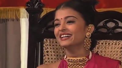 Aishwarya Rai fans love her throwback video that was recently shared on Reddit. Aishwarya Rai fans love her throwback video that was recently shared on Reddit.