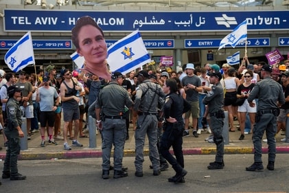 Demonstrators demand a cease-fire deal and the immediate release of hostages held by Hamas in the Gaza Strip after the deaths of six hostages in the Palestinian territory, in Tel Aviv, Israel, on Monday, Sept. 2, 2024. AP/PTI (AP) Demonstrators demand a cease-fire deal and the immediate release of hostages held by Hamas in the Gaza Strip after the deaths of six hostages in the Palestinian territory, in Tel Aviv, Israel, on Monday, Sept. 2, 2024. AP/PTI (AP)