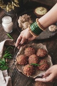 Sabudana wada (unsplash) Sabudana wada (unsplash)