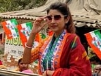 Trinamool Congress leader Lovely Maitra alleged that protesting junior doctors were no longer interested in doing their job.