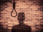 The Lucknow police saved the woman from committing suicide. The Lucknow police saved the woman from committing suicide.