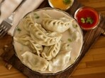 Delhi man explains the difference between 'momo and dim sum'.