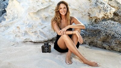 Elle Macpherson reveals she secretly battled breast cancer after she was diagnosed seven years ago Elle Macpherson reveals she secretly battled breast cancer after she was diagnosed seven years ago