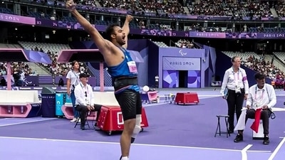 Antil started out with a throw of 69.11m before breaking the Paralympic record with his second throw. (DD Sports Grab)