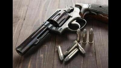 Commissioner of police Swapan Sharma said that with the arrest of Kannu, a total of 10 associates of the gang have been arrested and 16 weapons recovered from them. (HT File) Commissioner of police Swapan Sharma said that with the arrest of Kannu, a total of 10 associates of the gang have been arrested and 16 weapons recovered from them. (HT File)