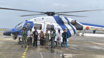 Indian Coast Guard ALH rescued 67 people during the cyclonic weather in Gujarat. (X/Representative) Indian Coast Guard ALH rescued 67 people during the cyclonic weather in Gujarat. (X/Representative)
