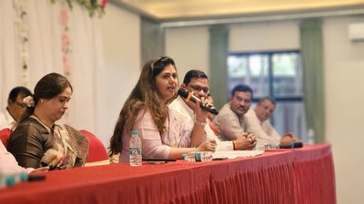 On Tuesday, Munde visited the Chinchwad assembly constituency and held a meeting with party workers. (HT PHOTO)
