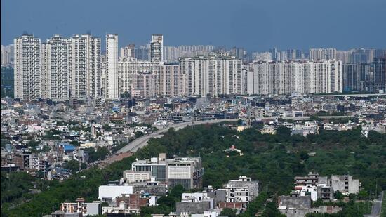 The authority had to recover ₹6,400 crore in land cost dues and 28 developers have already agreed to pay about ₹2,400 crore. (Sunil Ghosh/HT Photo)