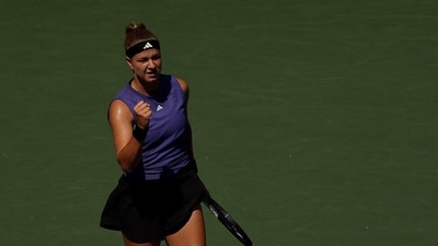 Karolina Muchova of the Czech Republic reacts against Beatriz Haddad Maia of Brazil during their Women's Singles Quarterfinal match. (Getty Images via AFP) Karolina Muchova of the Czech Republic reacts against Beatriz Haddad Maia of Brazil during their Women's Singles Quarterfinal match. (Getty Images via AFP)