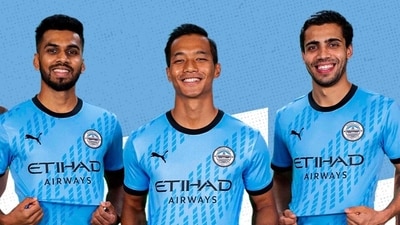 Mumbai City FC sign landmark sponsorship with Etihad Airways Mumbai City FC sign landmark sponsorship with Etihad Airways