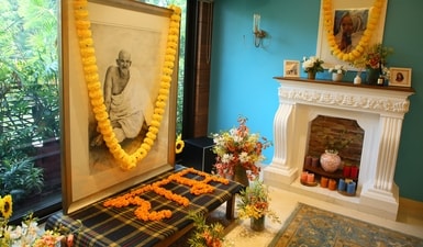 Nestled in the tranquil lanes of south Delhi's Greater Kailash, the newly set-up Neem Karoli Baba (NKB) Meditation Centre offers solace from the hustle-bustle of the city. (Photo: Manoj Verma/HT)
