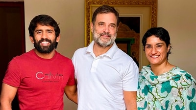 Leader of the Opposition Rahul Gandhi with wrestlers Vinesh Phogat and Bajrang Punia in New Delhi. (PTI) Leader of the Opposition Rahul Gandhi with wrestlers Vinesh Phogat and Bajrang Punia in New Delhi. (PTI)