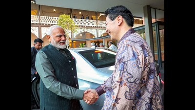Singapore, Sep 4 (ANI): Prime Minister Narendra Modi meets with Singapore PM Lawrence Wong, on Wednesday. (ANI Photo) (ANI) Singapore, Sep 4 (ANI): Prime Minister Narendra Modi meets with Singapore PM Lawrence Wong, on Wednesday. (ANI Photo) (ANI)