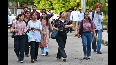 Students at Student Centre, Panjab University, on Wednesday. (HT Photo) Students at Student Centre, Panjab University, on Wednesday. (HT Photo)