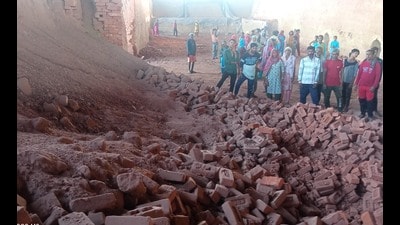 The collapsed wall at a brick-kiln in Jaspur village of Raipur Rani in Panchkula on Wednesday. (HT Photo) The collapsed wall at a brick-kiln in Jaspur village of Raipur Rani in Panchkula on Wednesday. (HT Photo)