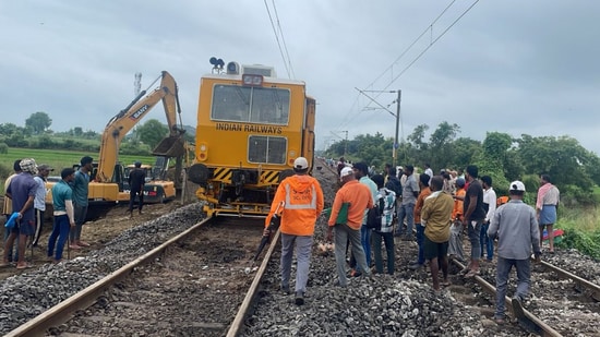 Telangana flood live updates: Union Minister Kishan Reddy shared a picture of the restoration work on the Grand Trunk route in Telangana on Wednesday. Telangana flood live updates: Union Minister Kishan Reddy shared a picture of the restoration work on the Grand Trunk route in Telangana on Wednesday.