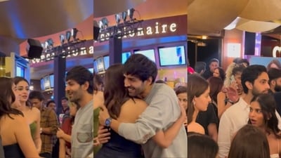 Kartik Aaryan, Sara Ali Khan, Agastya Nanda and Suhana Khan spotted at Call Me Bae screening. Kartik Aaryan, Sara Ali Khan, Agastya Nanda and Suhana Khan spotted at Call Me Bae screening.