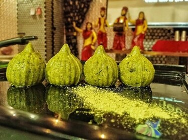 Matcha modaks Matcha modaks