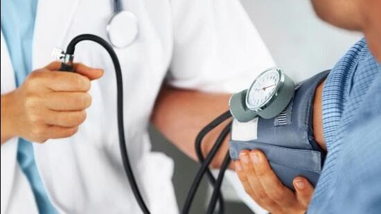 The demand for both single-donor and random-donor platelets has risen sharply. So much so that many blood banks and hospitals are planning to organise blood donation camps to tide over the crisis. (REPRESENTATIVE PHOTO)