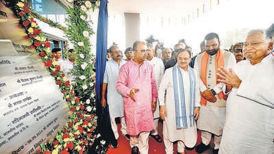 BJP president and Union health minister J P Nadda with Bihar chief minister Nitish Kumar and others at the inauguration of the eye building of the Indira Gandhi Institute of Medical Science hospital in Patna. (HT photo) BJP president and Union health minister J P Nadda with Bihar chief minister Nitish Kumar and others at the inauguration of the eye building of the Indira Gandhi Institute of Medical Science hospital in Patna. (HT photo)