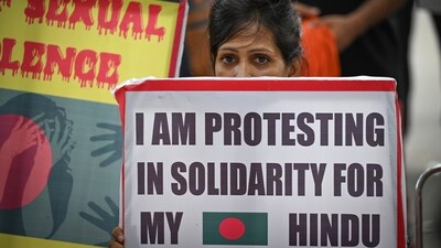 People representing various Hindu organizations seen protesting for the security of Hindu minorities in Bangladesh at Jantar Mantar in New Delhi on August 18. (Hindustan Times) People representing various Hindu organizations seen protesting for the security of Hindu minorities in Bangladesh at Jantar Mantar in New Delhi on August 18. (Hindustan Times)