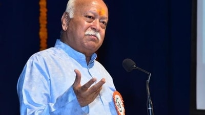 Rashtriya Swayamsevak Sangh (RSS) chief Mohan Bhagwat said it is people who decide if someone excelling in his work should be considered as god or not instead of the person calling himself so. (HT) Rashtriya Swayamsevak Sangh (RSS) chief Mohan Bhagwat said it is people who decide if someone excelling in his work should be considered as god or not instead of the person calling himself so. (HT)