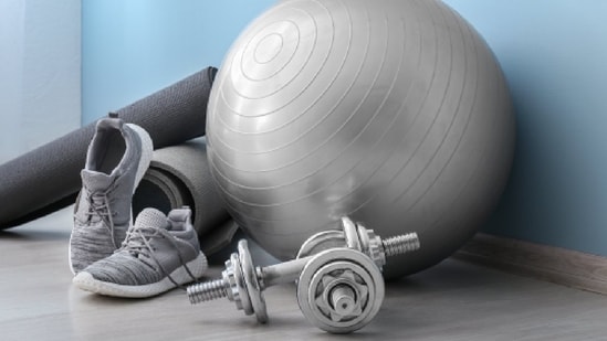 Amazon Super Value Days: Grab up to 70% off on fitness essentials. (Adobe Stock)
