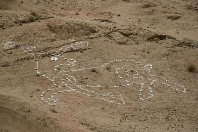 Petroglyph in Phey-Tik by Tsering Youdol (Courtesy sā Ladakh) Petroglyph in Phey-Tik by Tsering Youdol (Courtesy sā Ladakh)