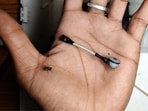 The image shows the world’s smallest vacuum cleaner; an Indian student created it using a ballpoint pen. 