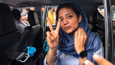 Anantnag: Iltija Mufti, daughter of Peoples Democratic Party (PDP) chief Mehbooba Mufti and party candidate from Bijbehara constituency, after filing her nomination for J&K Assembly elections, in Anantnag district.. (PTI Photo/S Irfan) Anantnag: Iltija Mufti, daughter of Peoples Democratic Party (PDP) chief Mehbooba Mufti and party candidate from Bijbehara constituency, after filing her nomination for J&K Assembly elections, in Anantnag district.. (PTI Photo/S Irfan)