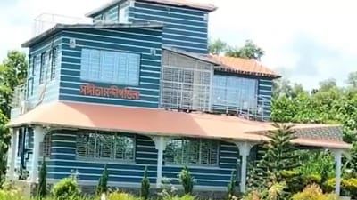 The bungalow, named “Sangeeta Sandip Villa”, belongs to Sandip Ghosh, and the locals often saw him visiting the property with his wife and family. (Source: X/@KamalikaSengupt)