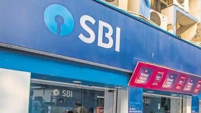 SBI Foundation's Asha Scholarship Program offers specialized categories for school students, undergraduates, postgraduates, and those enrolled in IITs and IIMs. (Pradeep Gaur/Mint File Photo)