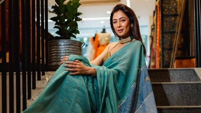 Sukhmani Sadana in an elegant yet subtle turquoise colored saree Sukhmani Sadana in an elegant yet subtle turquoise colored saree