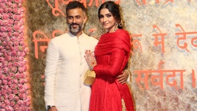Sonam Kapoor was also looking sophisticated in red attire at the event. Sonam Kapoor was also looking sophisticated in red attire at the event.