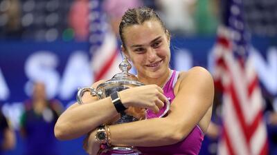 Aryna Sabalenka celebrates with the US Open trophy after defeating Jessica Pegula in the women’s singles final. (Getty Images) Aryna Sabalenka celebrates with the US Open trophy after defeating Jessica Pegula in the women’s singles final. (Getty Images)