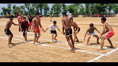 Kabaddi players in action during Khedan Watan Punjab Diyan in Ludhiana on Sunday, September 08, 2024. (HT Photo) Kabaddi players in action during Khedan Watan Punjab Diyan in Ludhiana on Sunday, September 08, 2024. (HT Photo)