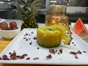 Pineapple and Suji Halwa recipe (Chef Radhe Bihari) Pineapple and Suji Halwa recipe (Chef Radhe Bihari)
