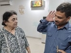 A Gurgaon auto driver returned a lost bag with valuable items, rekindling faith in humanity. The act was praised on LinkedIn for its honesty and kindness.