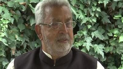 Former Jammu and Kashmir minister Taj Mohiuddin, who is contesting as an Independent candidate from Uri assembly segment in Baramulla. (HT file photo)