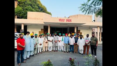 Members of coordination committee after holding a preparatory meeting with IGP Gurpreet Singh Bhullar and Ludhiana deputy commissioner Sakshi Sawhney. (HT Photo) Members of coordination committee after holding a preparatory meeting with IGP Gurpreet Singh Bhullar and Ludhiana deputy commissioner Sakshi Sawhney. (HT Photo)