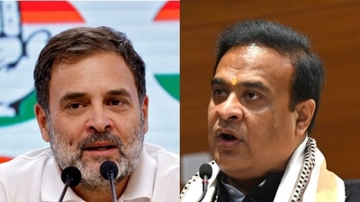 Congress leader Rahul Gandhi (L) and Assam CM Himanta Biswa Sarma (R)