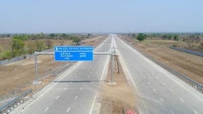 A patch of the Mumbai–Nagpur Expressway officially known as Hindu Hriday Samrat Balasaheb Thackeray Maharashtra Samruddhi Mahamarg. (HT PHOTO) (Hindustan Times) A patch of the Mumbai–Nagpur Expressway officially known as Hindu Hriday Samrat Balasaheb Thackeray Maharashtra Samruddhi Mahamarg. (HT PHOTO) (Hindustan Times)